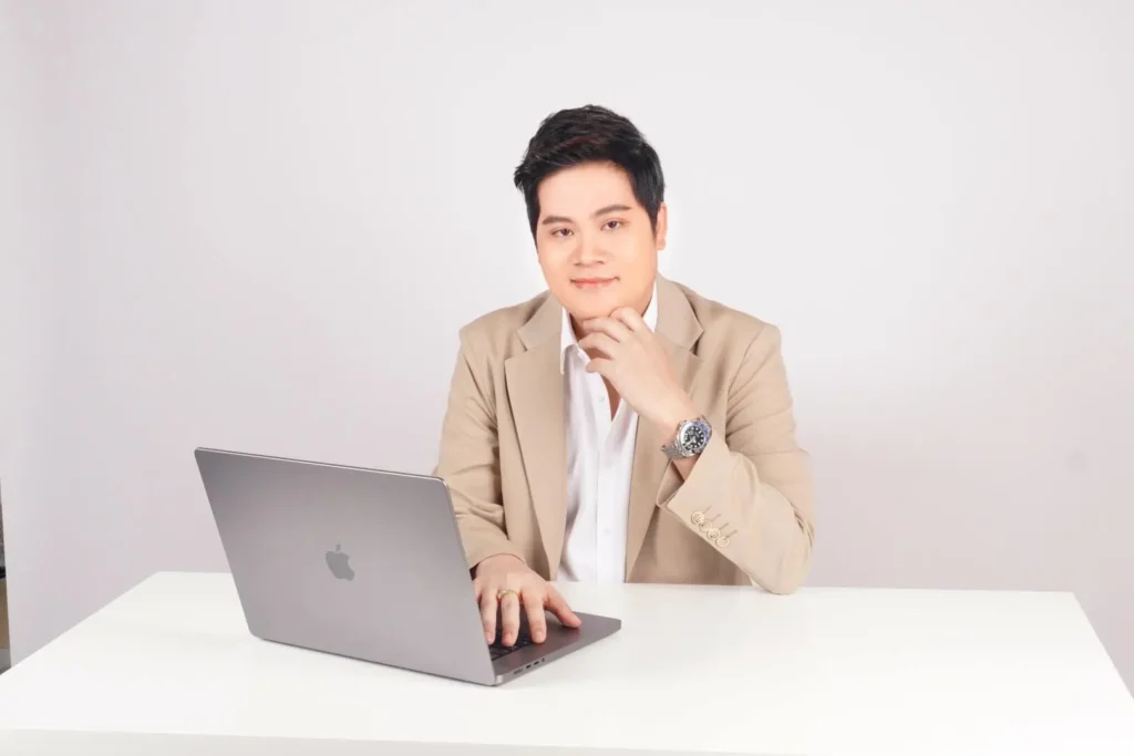 ครูพีช สอนยิงแอด